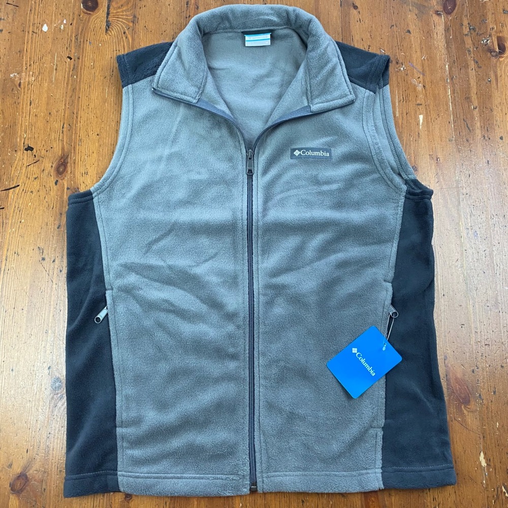 Columbia Steens Mountain Fleece‎ Vest Mens Medium Grey Black AM1535-028 NWT